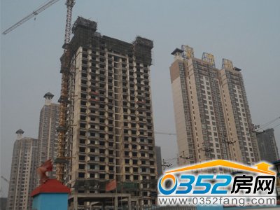 ̫ԭ�ڽ��ǱP�Ŀ