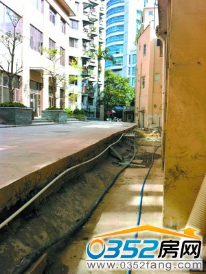 �K���͛]���T��