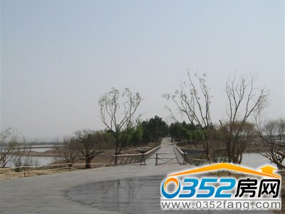 ��孺����@��ɫ