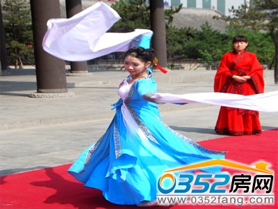 ��ͬ�h����Ů�A������������c����