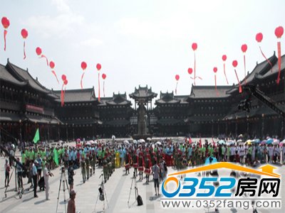 �A��(y��n)�V��(ch��ng)��Ļ�xʽ ���[�Ƿ�