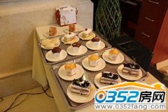 �����L��M�ں�󡰷�ʽ�����Ʒ�R��������Ļ