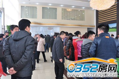 �𱬵��_�P�F��