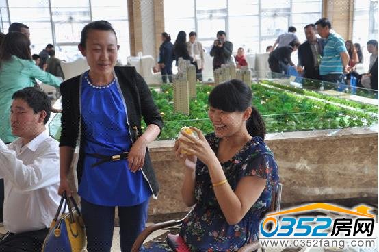 �g���o��