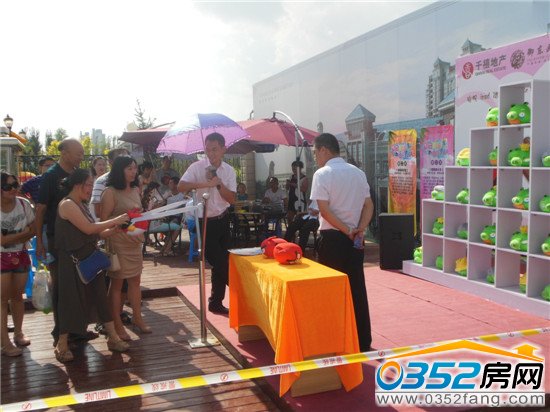 ��ӬF���䘷����