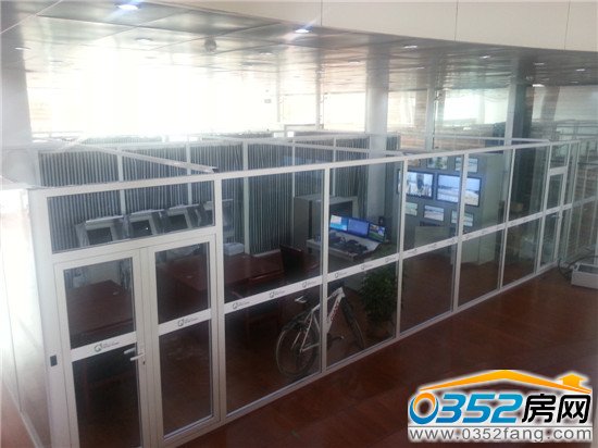 ȫ�ǶȱOҕ�����Cِ������M��