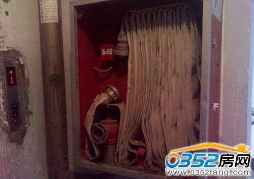 ��ݿڷ���˨��ͬ̓�O