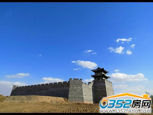 文瀛湖古堡巍峨令人向往