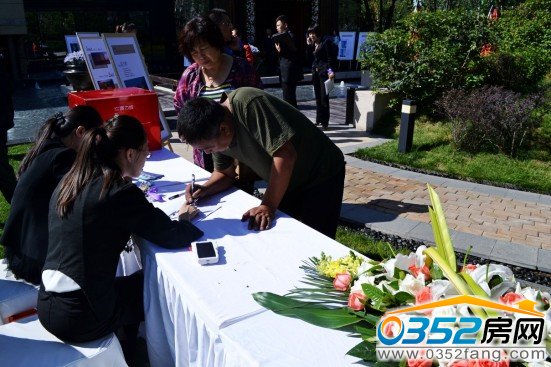 ���ӳ骄������ں���������