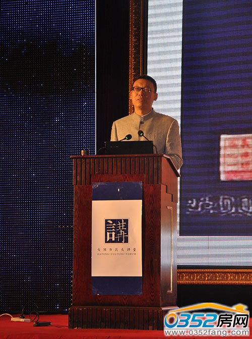 趙玉平幽默精彩的演講讓現(xiàn)場掌聲不斷