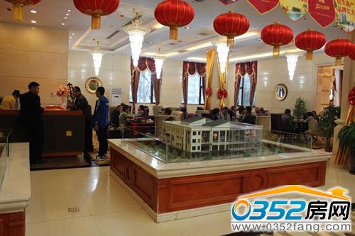 ���L�͑��ں��G�޶��^��һ���y������ꖼѹ�