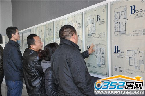 �������J���˽�����������