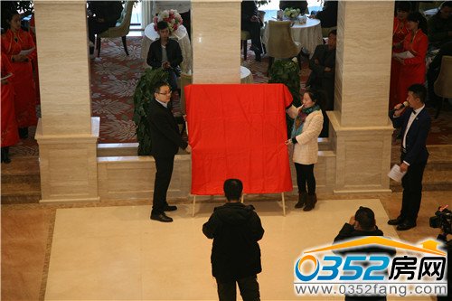 ���Ӿ�̖(h��o)�������R���l(f��)����Ļ�xʽ