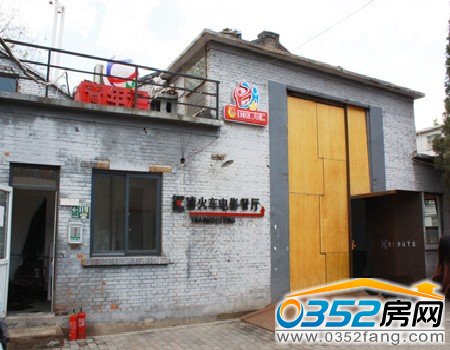 �r���Ҫ�����ɫ�Ĳ͏d 