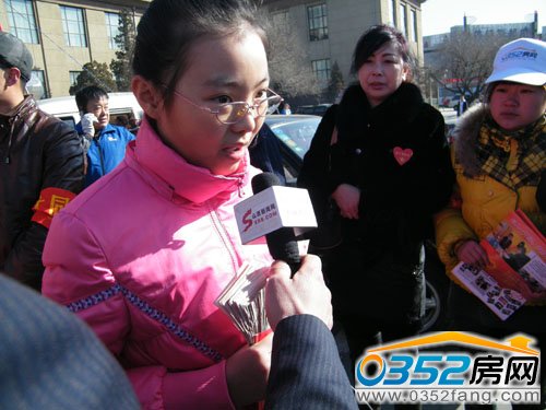 СŮ���ڽ���ӛ�߲��L