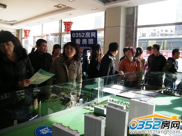 �W�с������f���A���ۘ�̎