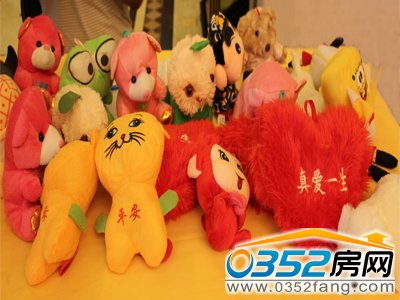 ���L�͑��c�����˅��c�F(xi��n)��(ch��ng)����(d��ng)���ɫ@�ɐ�С����