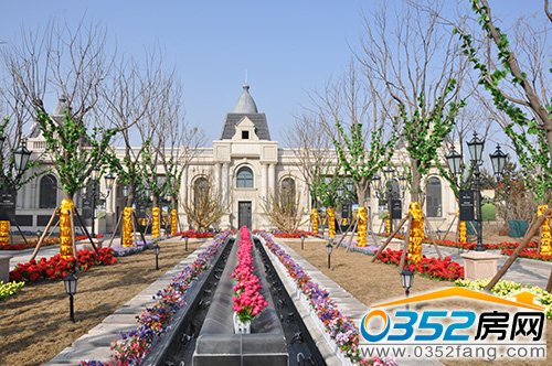 復(fù)地·御瀾灣門口