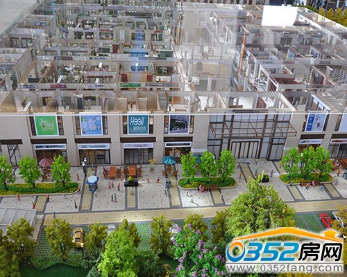 ���Ǵ�ͬ���H�ҾӏV���Ҿ��^չʾ