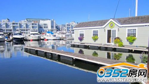 �R�_�T���ݲ�ʿ�D���G��������(d��ng)��ͧ