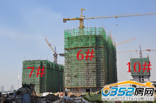 6、7、10號樓工程進度:蓋至10層左右