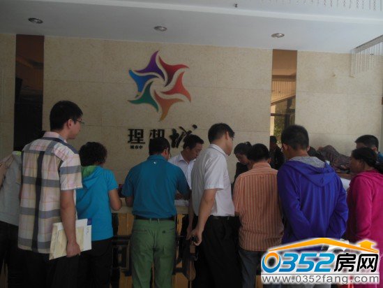 �W����ԃ��ܰ������ØI����}