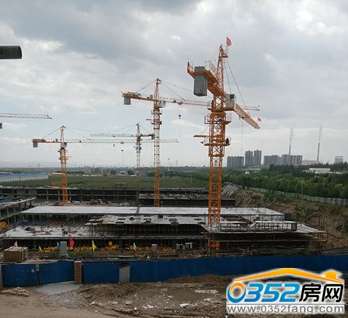 財富官邸二期即將打完地基