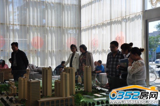 ��������Ӵ����ĵ��L�߼�������