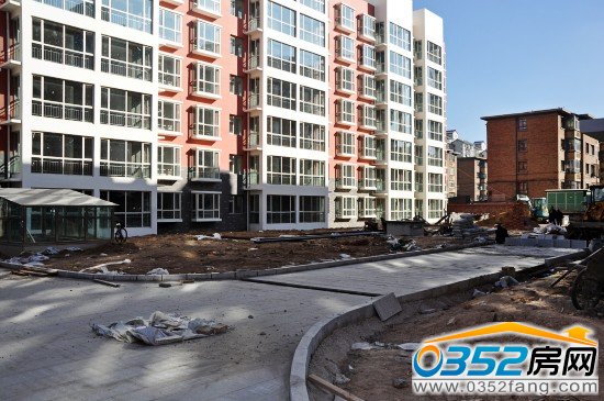 ��������̶���8#��ǰ������O��Ԫ����T��С·