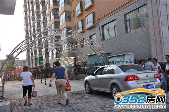 ��ܰ����Ƕ������