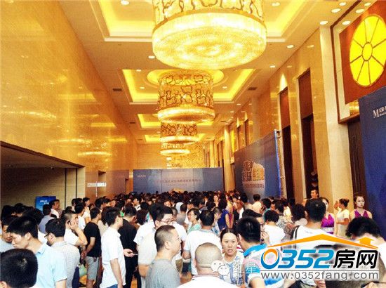 �F������M��