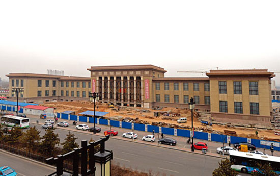 �ɹ�ƽ�ơ����D�����Ӻ��չ�[�^ȫò