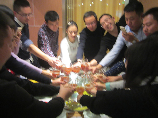 ����F�Ľ��L��