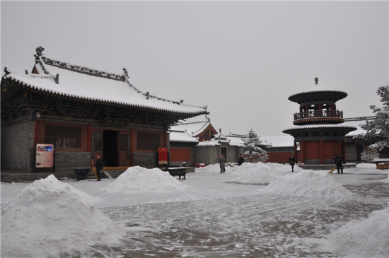 ���A��ѩ�����D