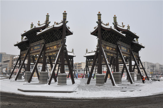 ���Ƙ�ѩ��-��ͬ�����ӛ��