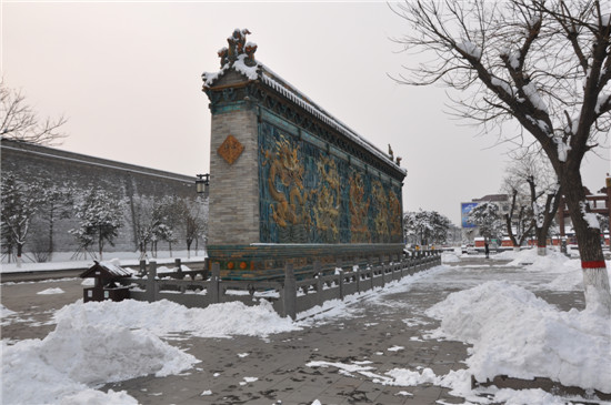 ��ͬ������ѩ��