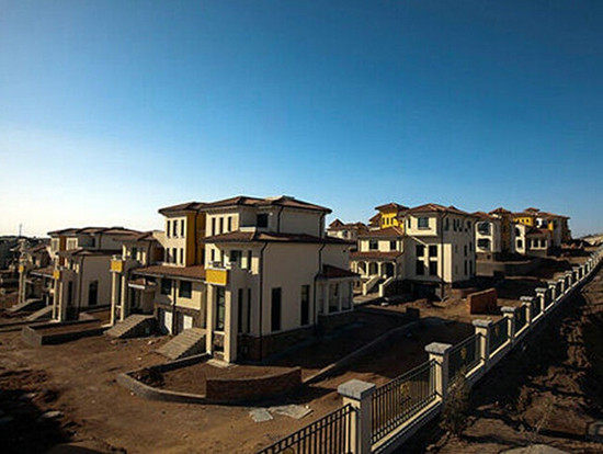 ������˹�³ǿ���ʲ