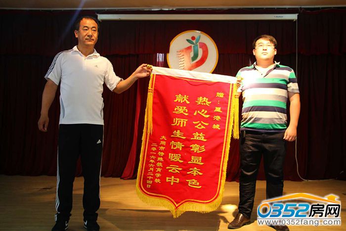 241853029b5d6c00746714.jpg 567996887340653008.jpg