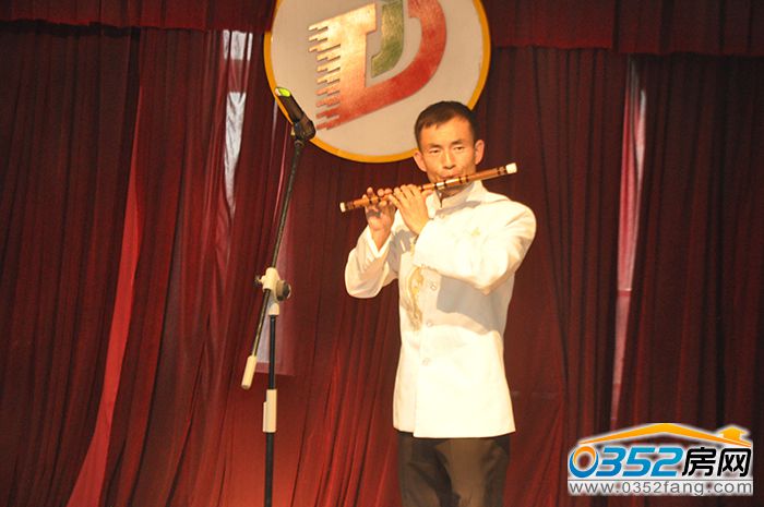 241900554270333c3c0696.jpg DSC_0098.JPG