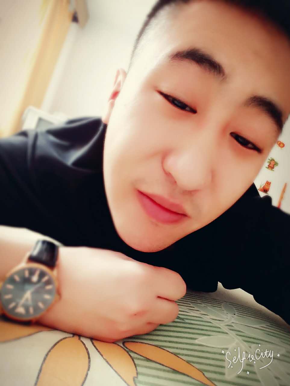 �������