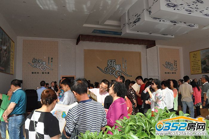 27174057c9f046e0cf5970.jpg 碧水云天2700.jpg