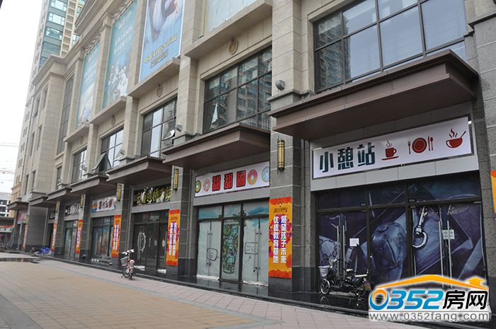 031500258de05c5c961543.jpg DSC_0021.JPG