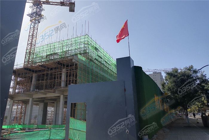 281622348bdf2dc5de1633.jpg 鐜栬?鏃跺厜閲?jpg