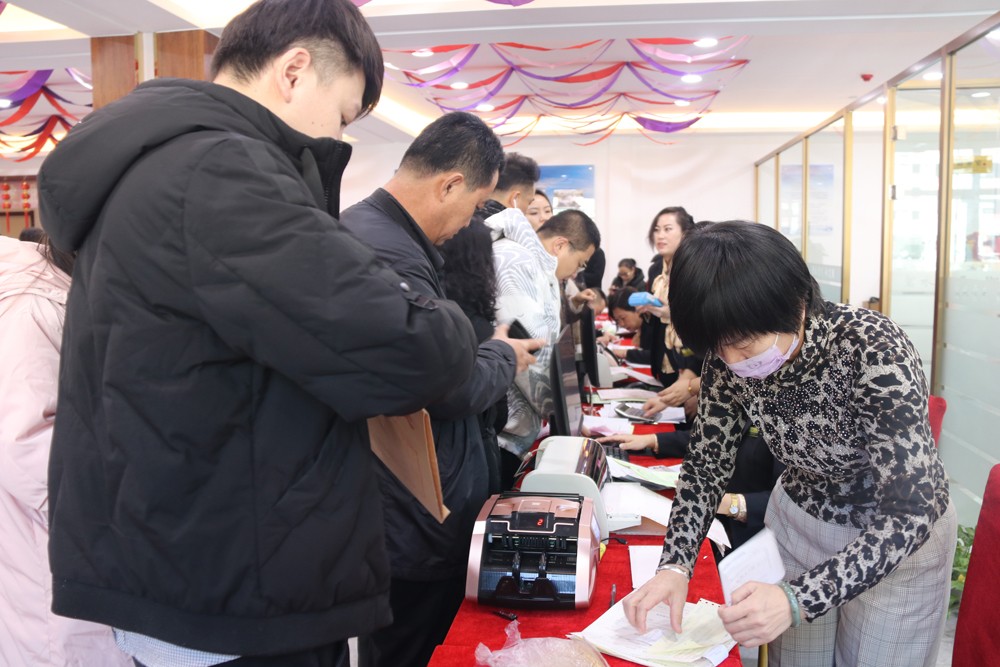 1017030492ea6bada05777.jpg 1017030492ea6bada05777.jpg