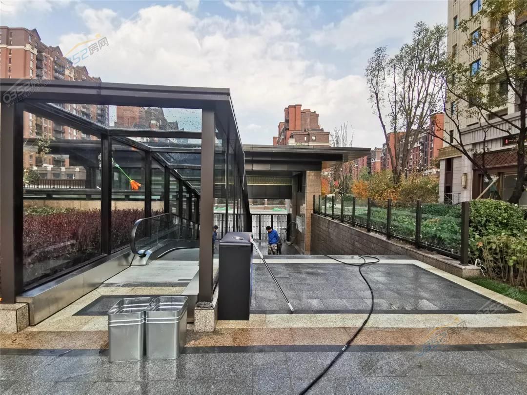 081700566bf81df0429965.jpg 081700566bf81df0429965.jpg