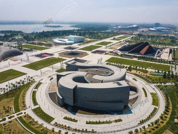 04180250570a9bab1d4360.jpg 04180250570a9bab1d4360.jpg