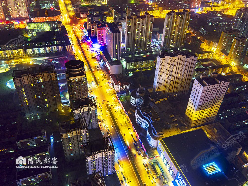 1516530562ad7dcc499309.jpg 百盛航拍.jpg