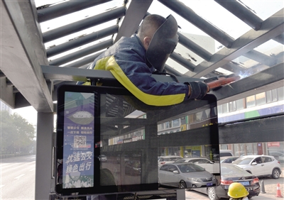 1026-W05B-002-26290_b.jpg 1026-W05B-002-26290_b.jpg