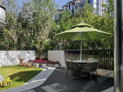 ���������D