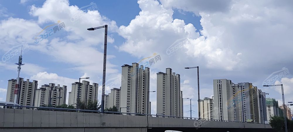 fengqitai01.jpg fengqitai01.jpg